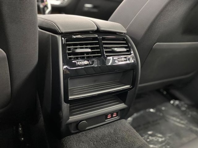 2021 BMW 530i MSPORT  第20張相片
