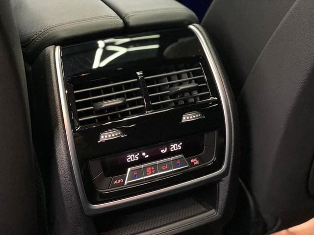 2020 BMW X6 XDrive M  第19張相片