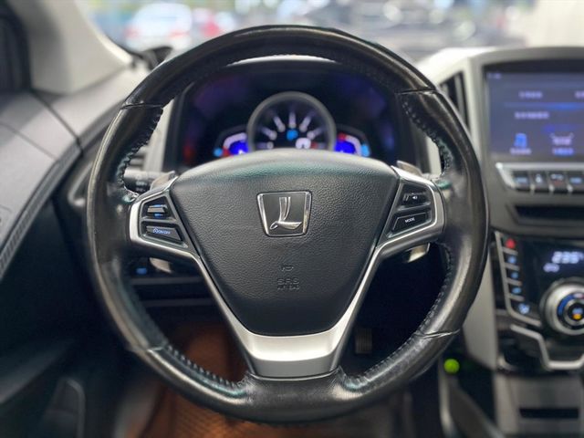 2014 Luxgen U6 Turbo  第11張相片