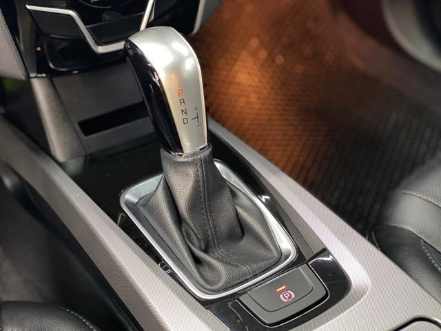 2014 Luxgen U6 Turbo  第18張相片
