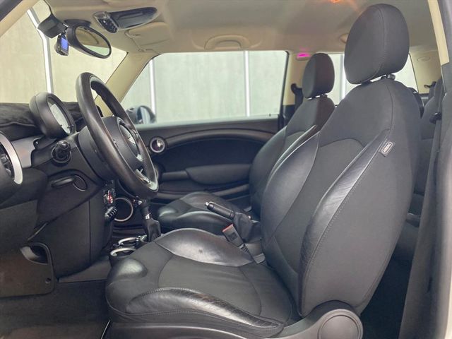 2010 Mini Cooper  第10張相片