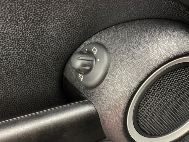 2010 Mini Cooper  第13張相片