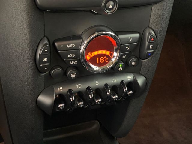 2010 Mini Cooper  第16張相片