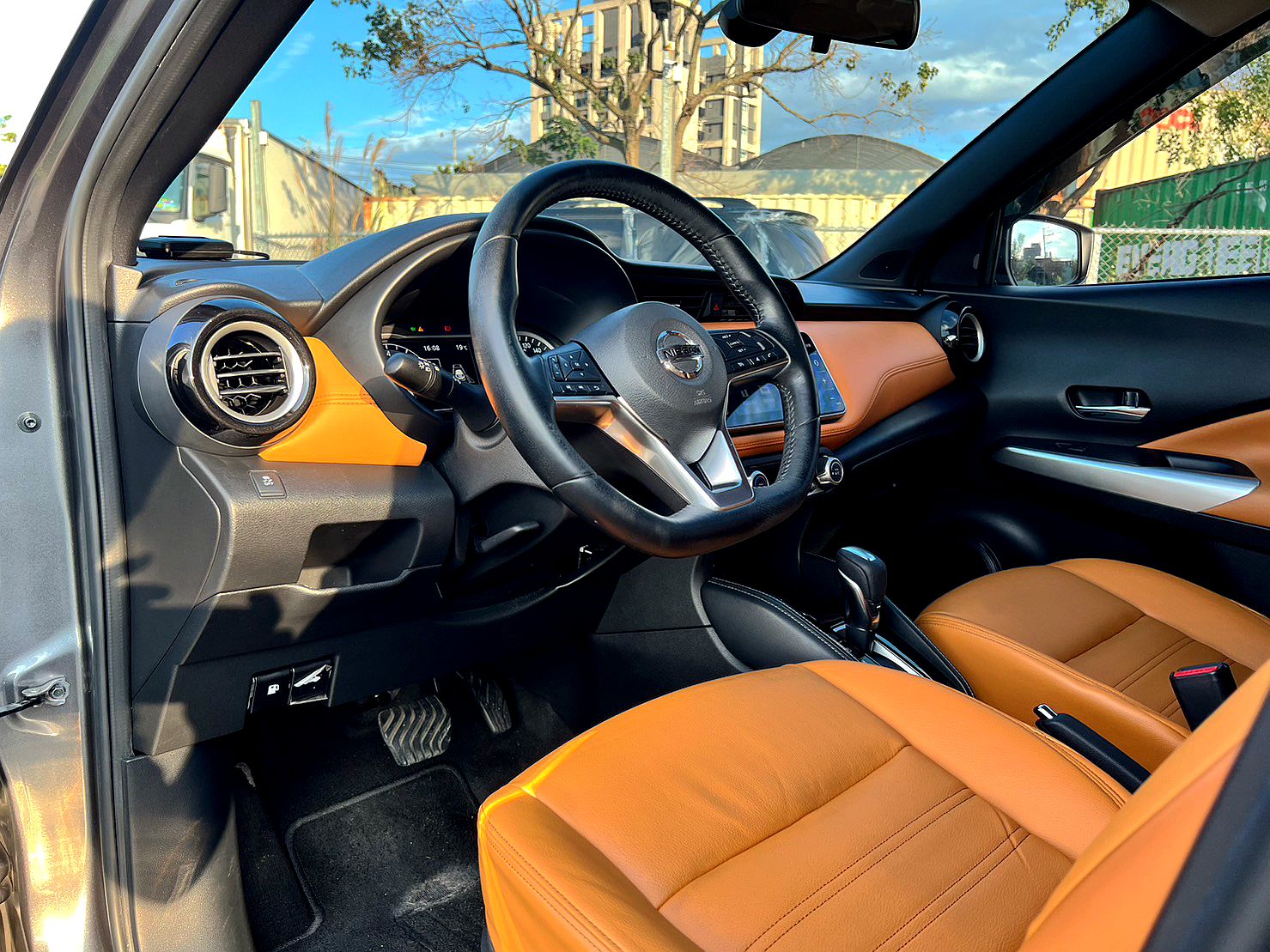 2019年 Nissan Kicks 1.5 智行旗艦版(認證車/實車在店)  第4張相片