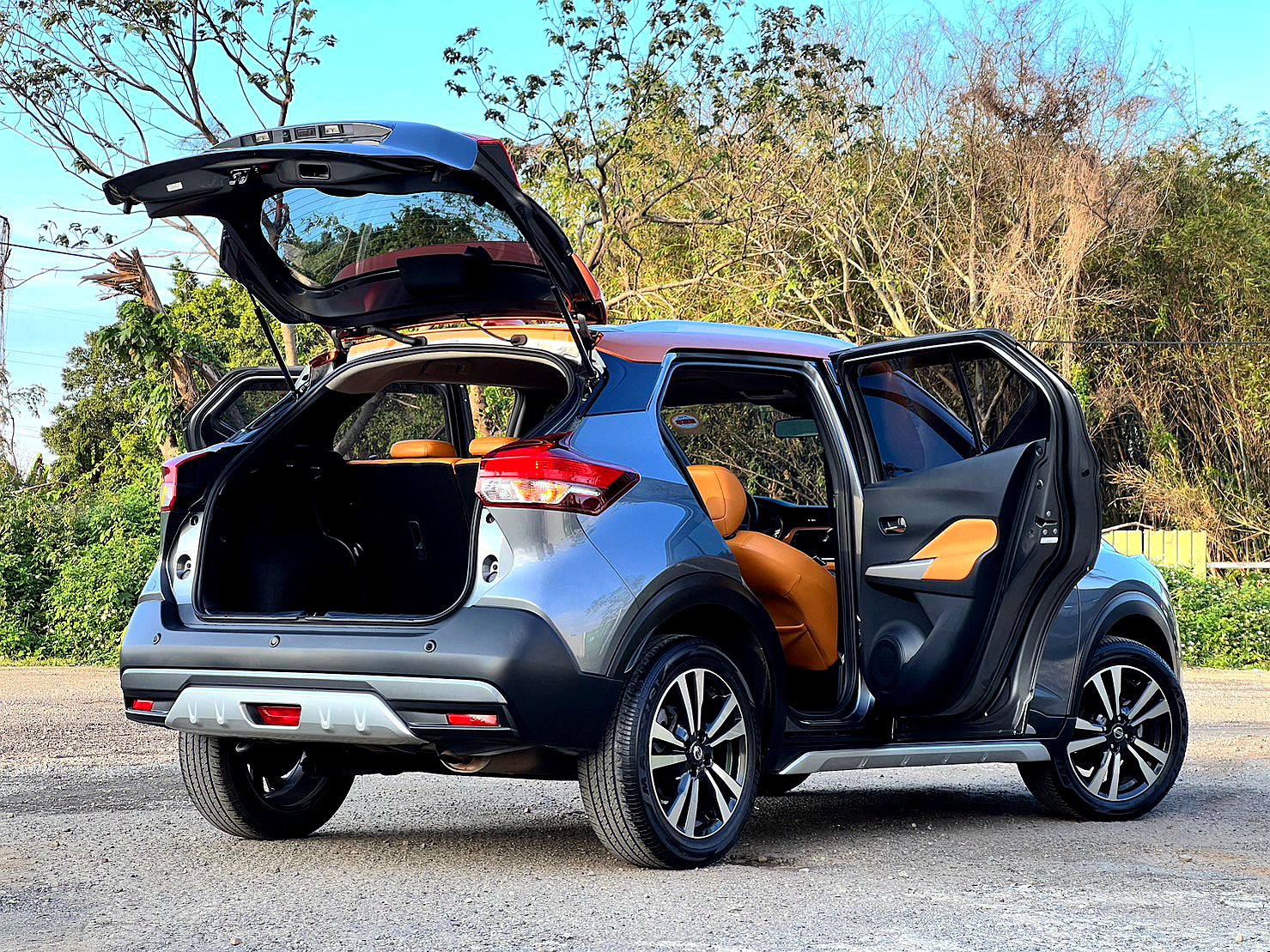 2019年 Nissan Kicks 1.5 智行旗艦版(認證車/實車在店)  第14張相片
