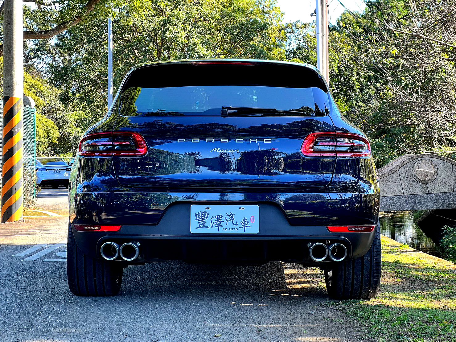 總代理 Porsche Macan 2.0 白金版(認證車/實車在店)  第12張相片