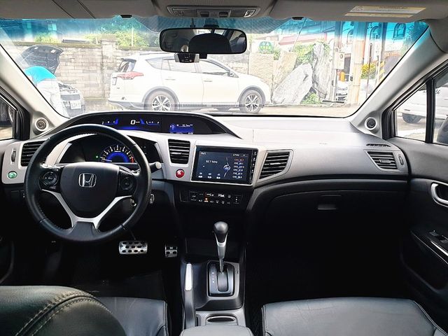 九代 好車入庫  第8張相片