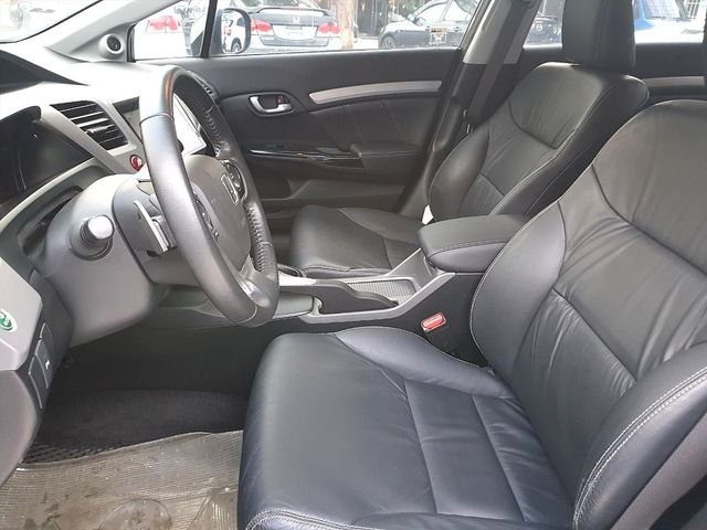 九代 好車入庫  第12張相片
