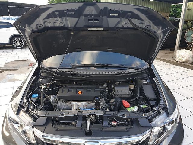 九代 好車入庫  第17張相片