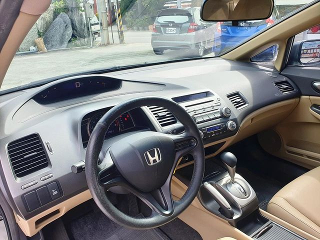 買車就送 安卓機  第9張相片