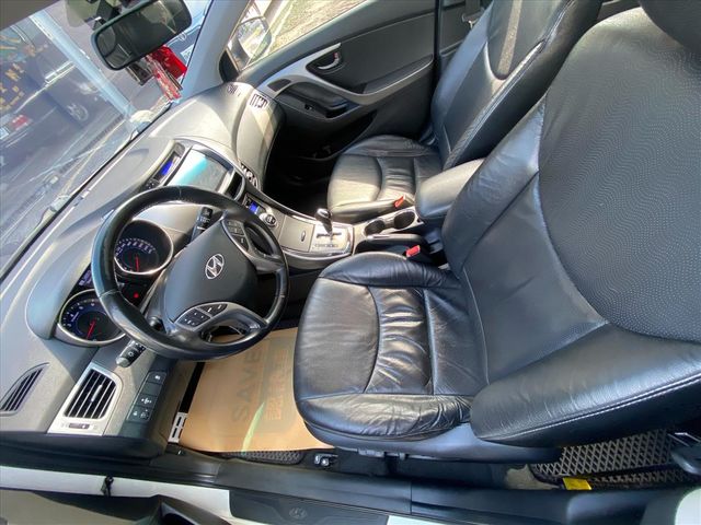 ELANTRA 旗艦版  第3張相片