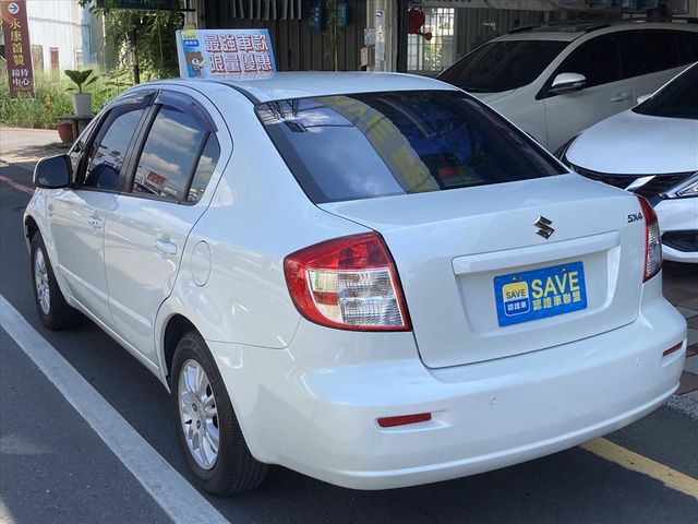 台南 旅順汽車 2009年SX4 4門  第4張相片