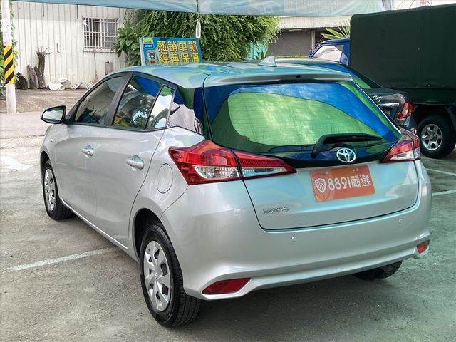 台南 旅順汽車2018年YARIS  第4張相片
