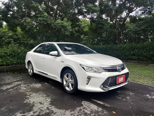 2015CAMRY2.5油電車/電動座椅/倒車顯影/數位電視/衛星導航/定速/ i-key  第1張相片