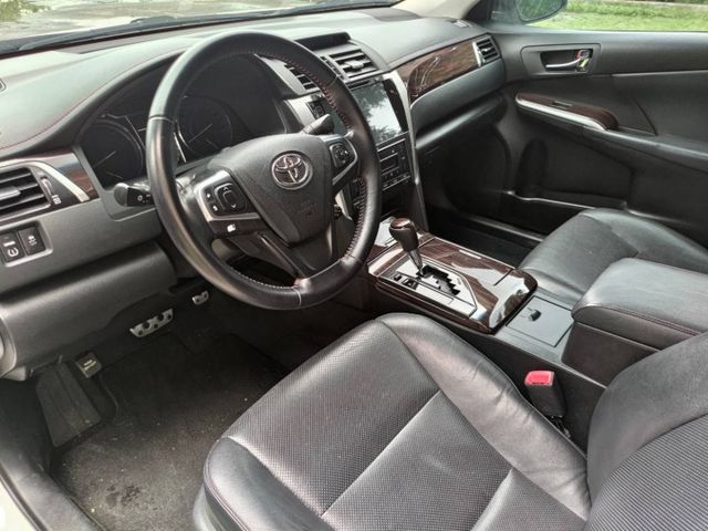 2015CAMRY2.5油電車/電動座椅/倒車顯影/數位電視/衛星導航/定速/ i-key  第8張相片