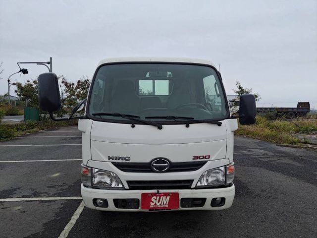 2017年五期HINO 11.5尺  第3張相片