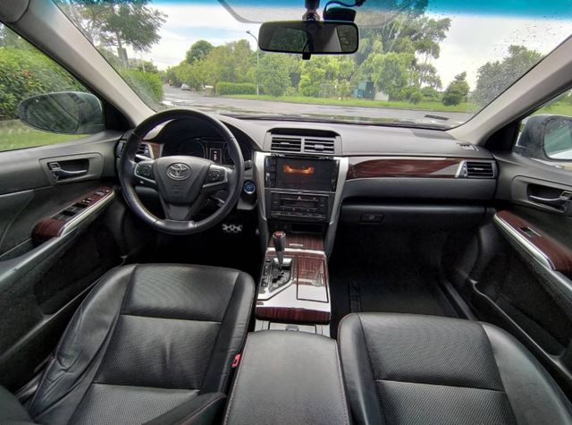 2015CAMRY2.5油電車/電動座椅/倒車顯影/數位電視/衛星導航/定速/ i-key  第6張相片