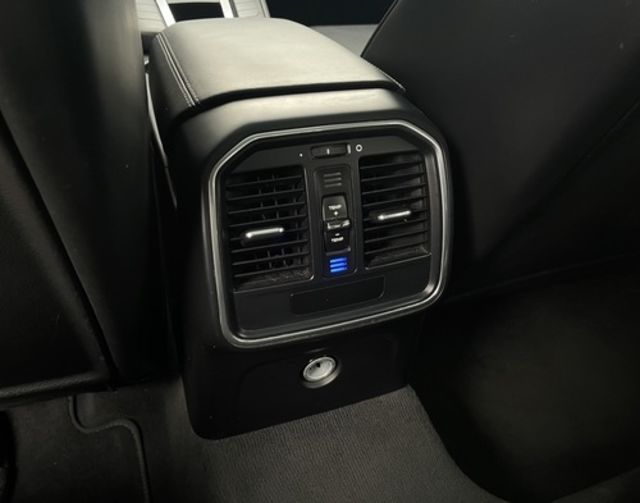 PORSCHE保時捷 MACAN S  第18張相片