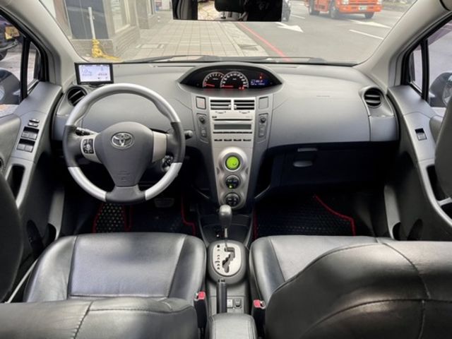 TOYOTA豐田 YARIS  第4張相片