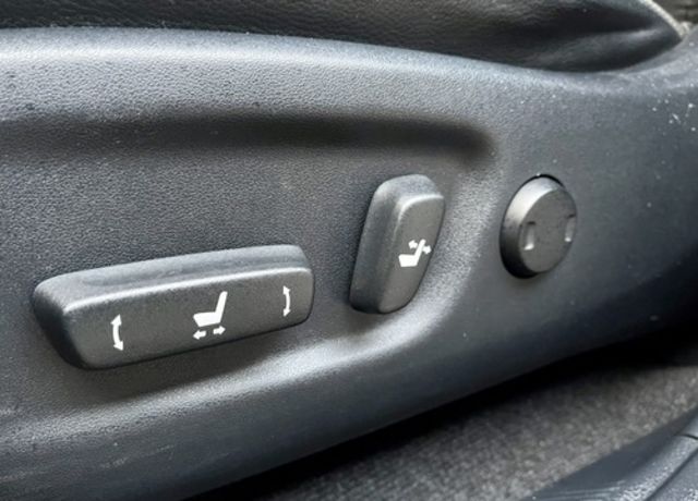TOYOTA豐田 RAV4  第8張相片