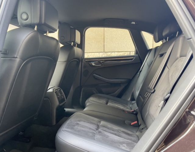 PORSCHE保時捷 MACAN S  第9張相片