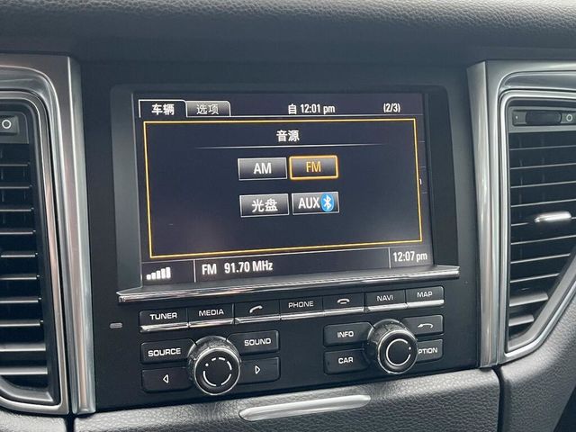 PORSCHE保時捷 MACAN S  第13張相片