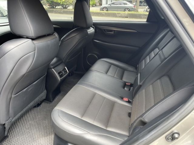 LEXUS凌志 NX200T  第7張相片