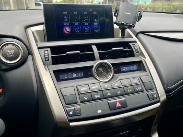 LEXUS凌志 NX200T  第8張相片