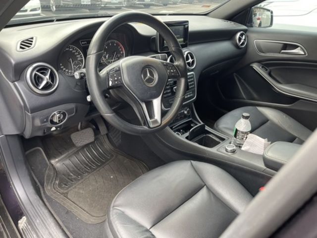 M-BENZ賓士 A180  第3張相片