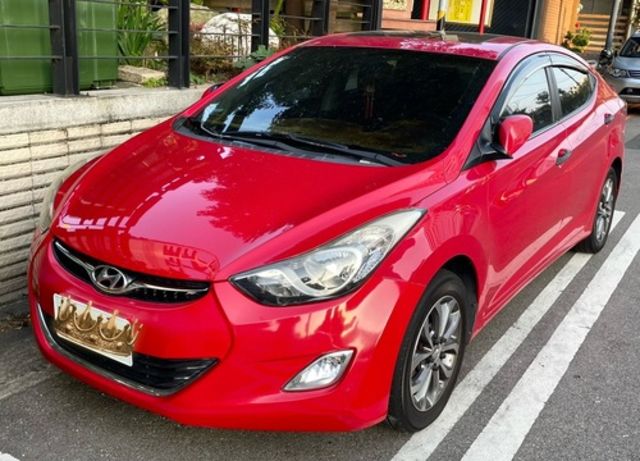 HYUNDAI現代 ELANTRA  第1張相片