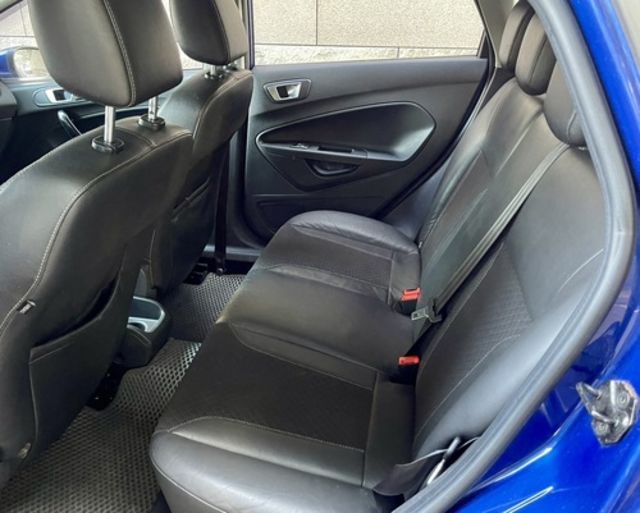 FORD福特 FIESTA  第7張相片