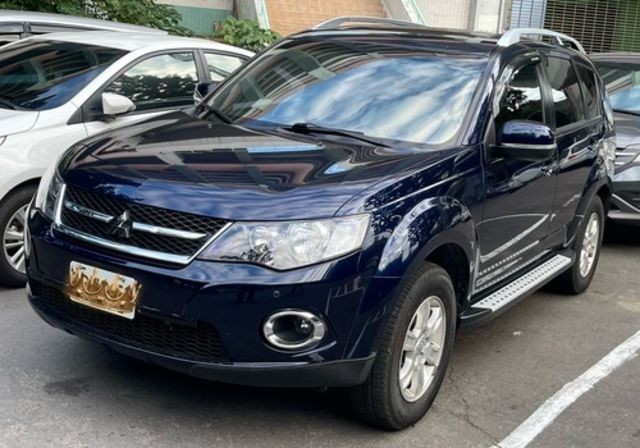 MITSUBISHI三菱 OUTLANDER  第1張相片