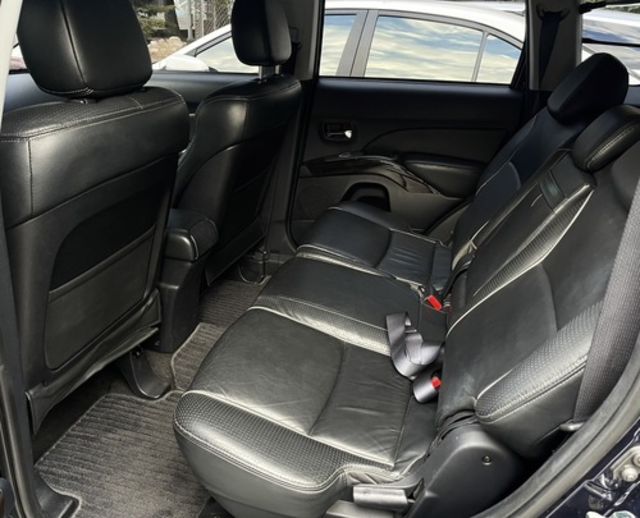 MITSUBISHI三菱 OUTLANDER  第6張相片
