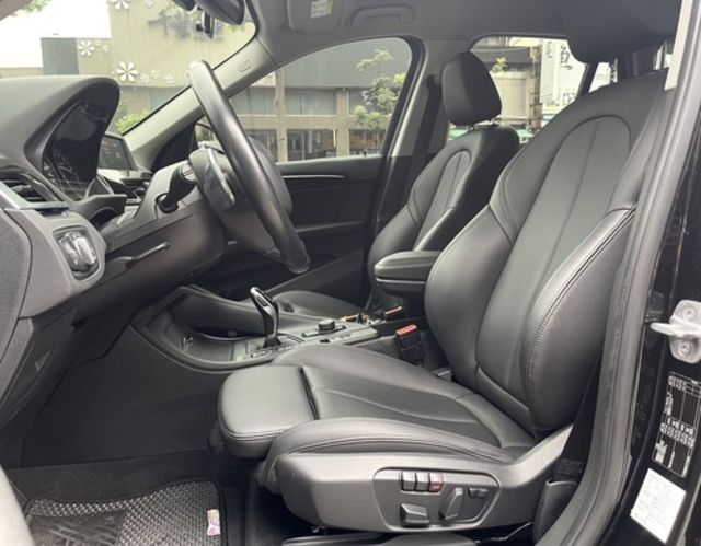 BMW寶馬 X1  第5張相片