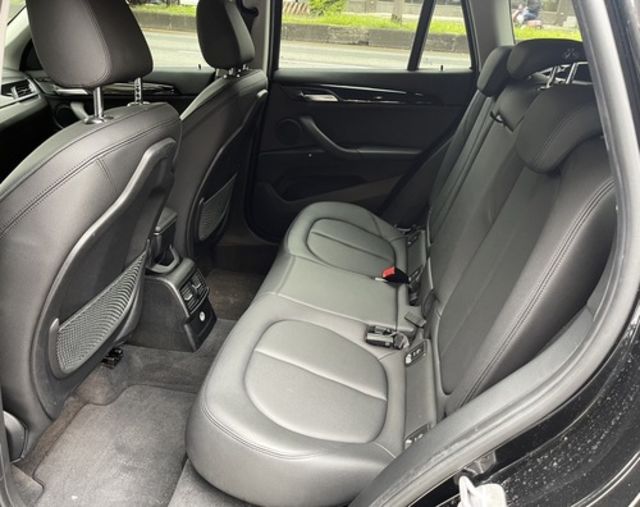 BMW寶馬 X1  第6張相片