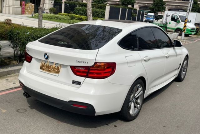 BMW寶馬 328I GT  第5張相片