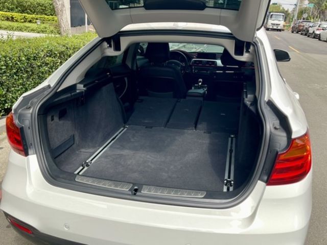 BMW寶馬 328I GT  第15張相片