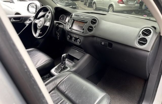VOLKSWAGEN福斯 TIGUAN  第5張相片