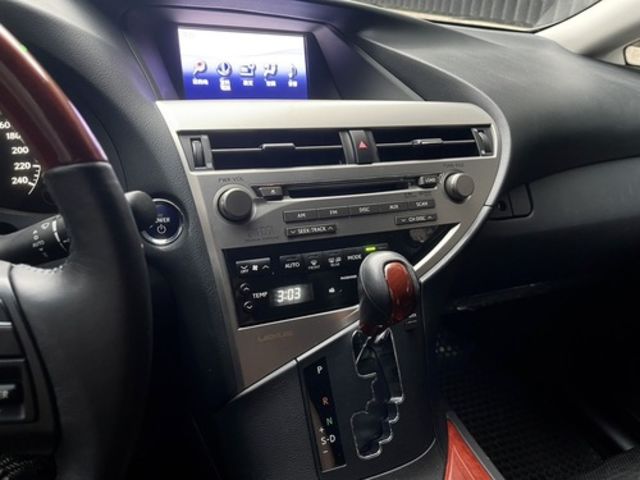 LEXUS凌志 RX450H  第7張相片