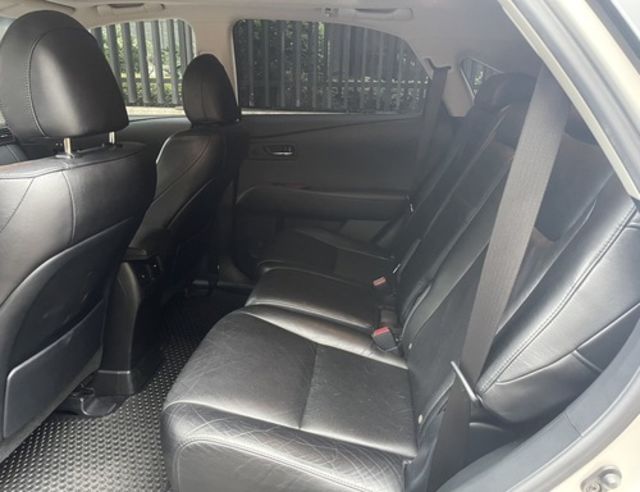 LEXUS凌志 RX450H  第10張相片