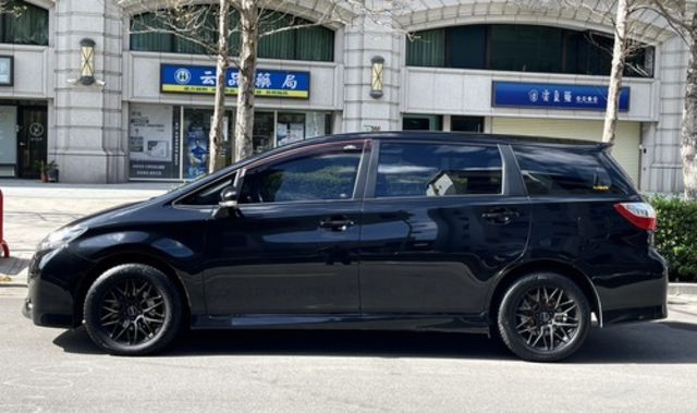 TOYOTA豐田 WISH  第2張相片