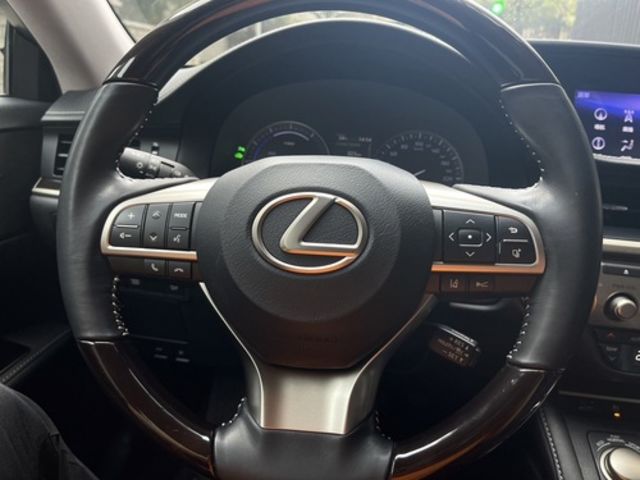 LEXUS凌志 ES300H  第7張相片