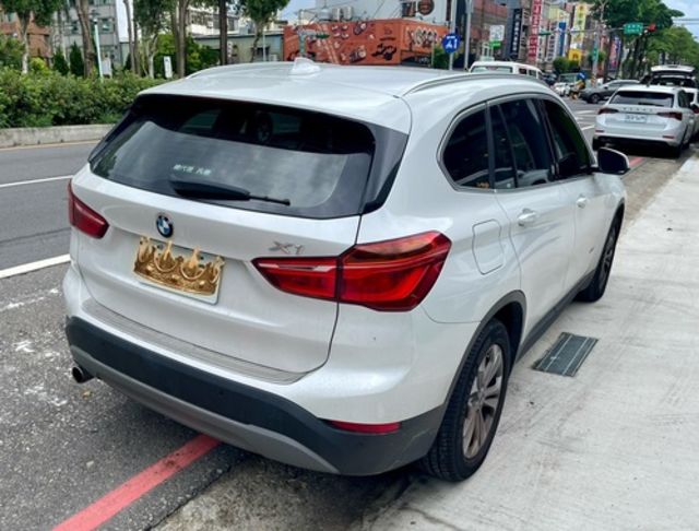 BMW寶馬 X1  第2張相片