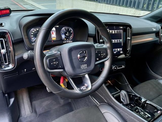 VOLVO富豪 XC40  第4張相片