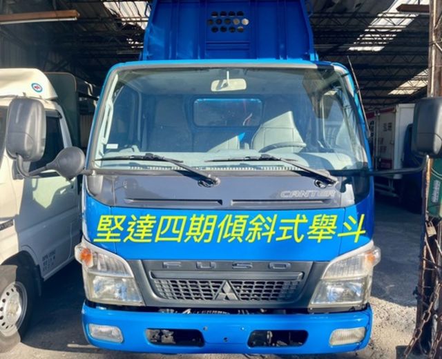 MITSUBISHI三菱 CANTER  第1張相片