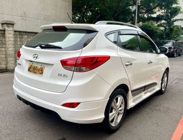 HYUNDAI現代 IX35  第3張相片