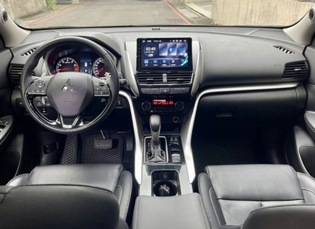 MITSUBISHI三菱 ECLIPSE  第3張相片