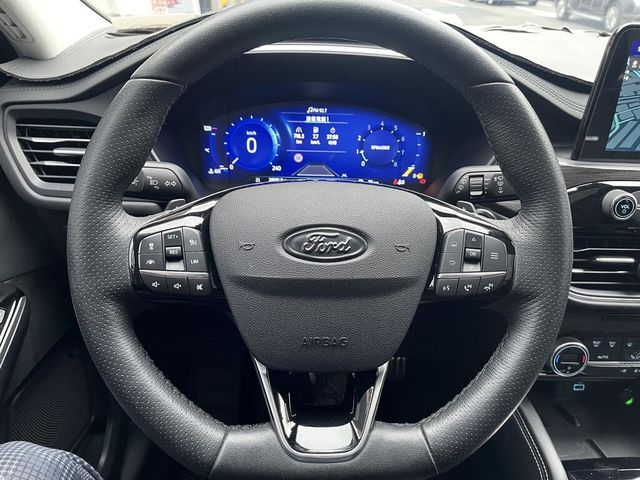 FORD福特 KUGA  第8張相片