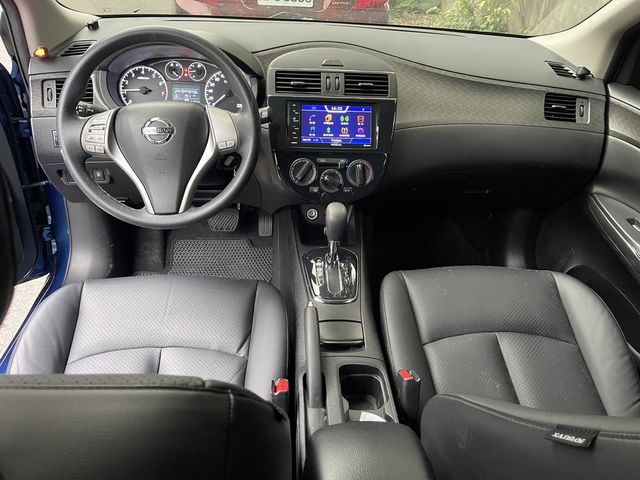 NISSAN日產 TIIDA  第3張相片
