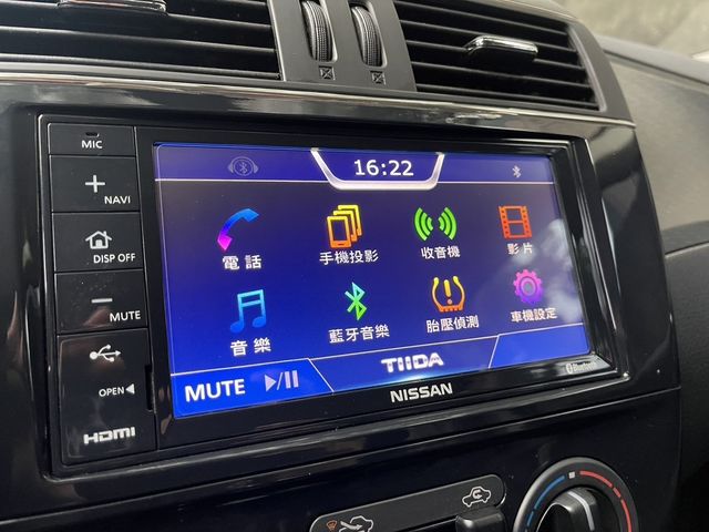 NISSAN日產 TIIDA  第5張相片